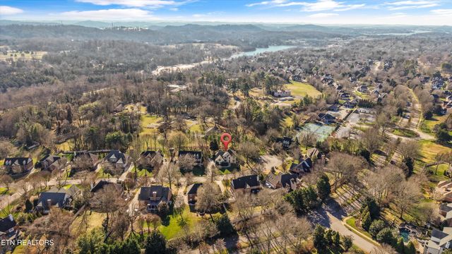 8950 Isherwood Lane, Knoxville, TN 37922