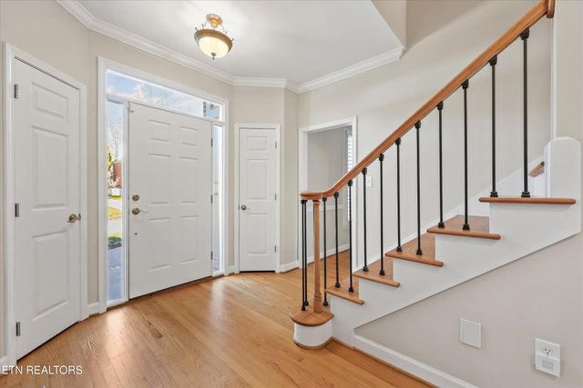 8950 Isherwood Lane, Knoxville, TN 37922