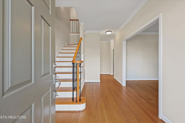 8950 Isherwood Lane, Knoxville, TN 37922