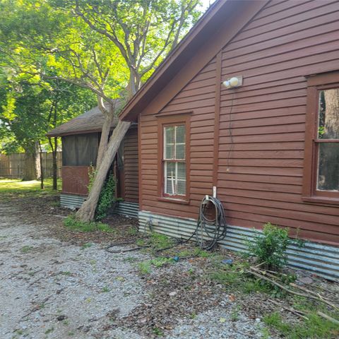 2630 Bobtown Road, Garland, TX 75043
