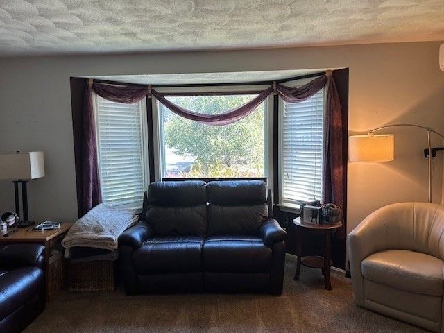 14A Reed St., Londonderry, NH 03053