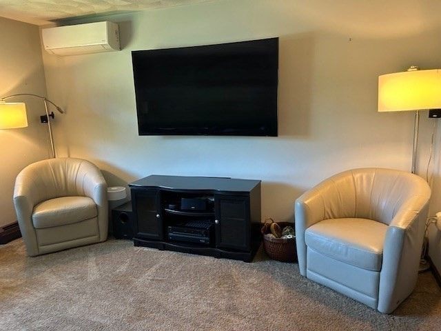 14A Reed St., Londonderry, NH 03053