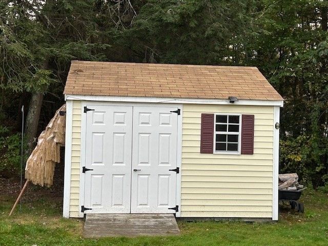 14A Reed St., Londonderry, NH 03053