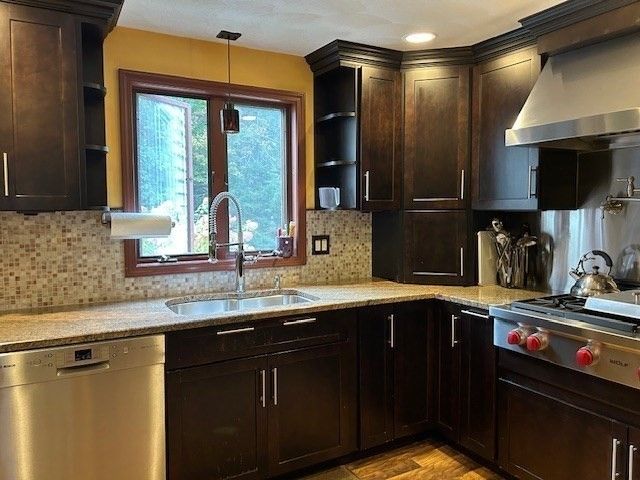 14A Reed St., Londonderry, NH 03053