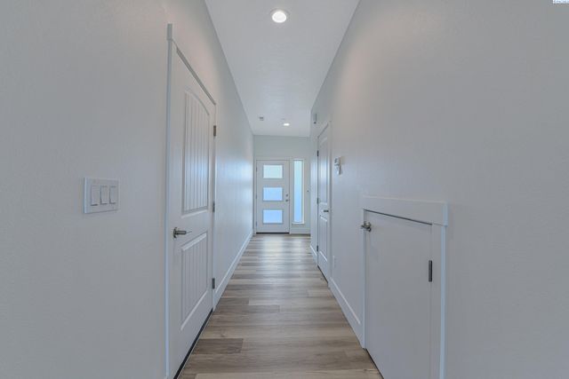 4537 Road 114, Pasco, WA 99301