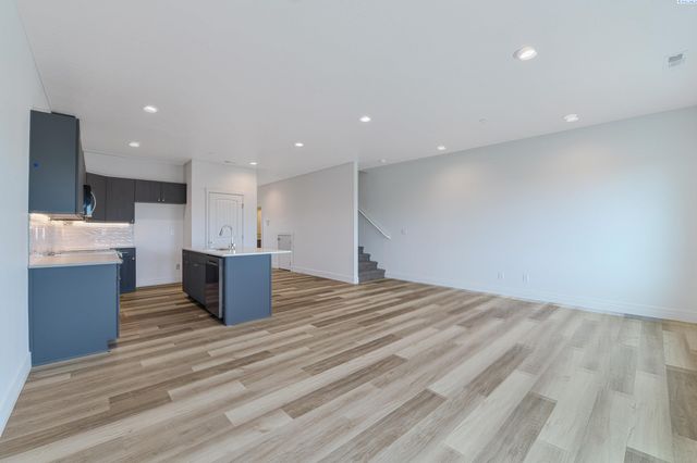 4537 Road 114, Pasco, WA 99301