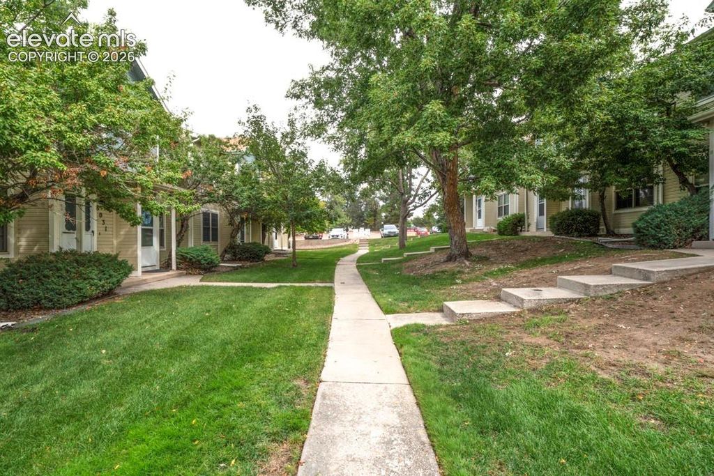 8035 Lexington Park Drive, Colorado Springs, CO 80920 — photo 4