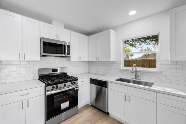 1310 Kenwick Place, Pasadena, TX 77504