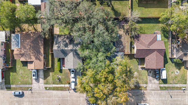 1310 Kenwick Place, Pasadena, TX 77504