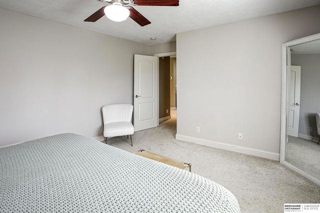 1412 N 134th Circle, Omaha, NE 68154