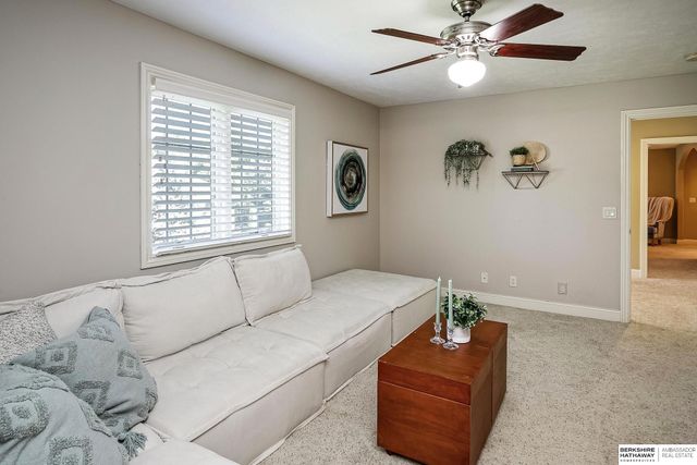 1412 N 134th Circle, Omaha, NE 68154