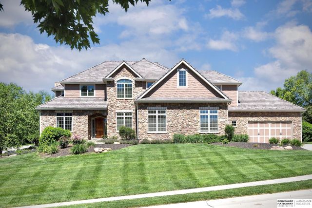 1412 N 134th Circle, Omaha, NE 68154