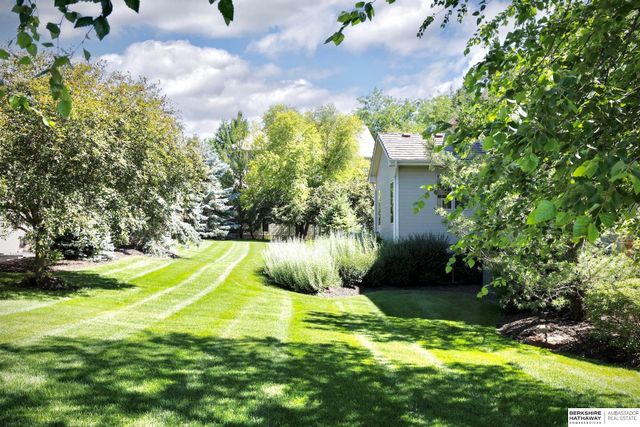 1412 N 134th Circle, Omaha, NE 68154