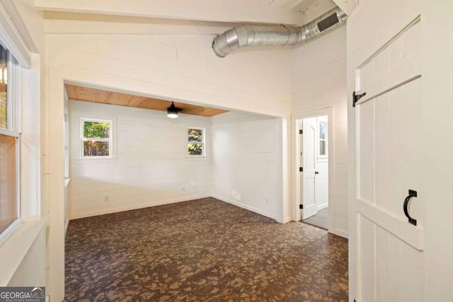 210 E Overbend Trail, Blue Ridge, GA 30513