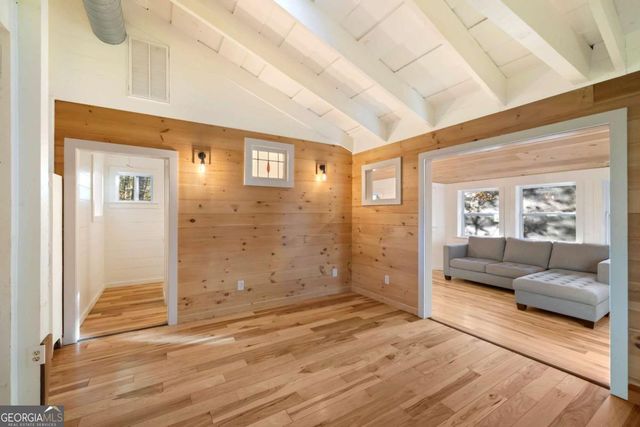 210 E Overbend Trail, Blue Ridge, GA 30513