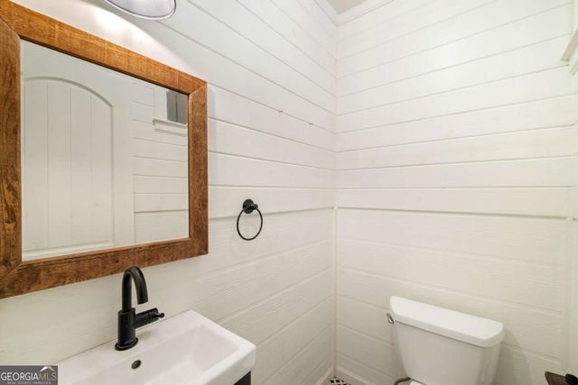 210 E Overbend Trail, Blue Ridge, GA 30513