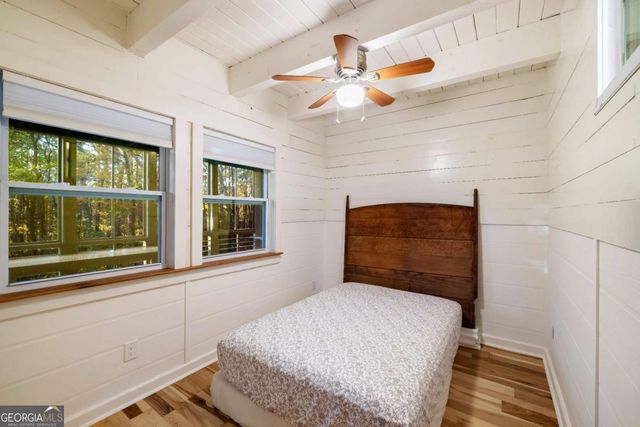 210 E Overbend Trail, Blue Ridge, GA 30513