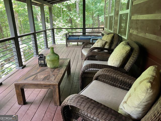 210 E Overbend Trail, Blue Ridge, GA 30513