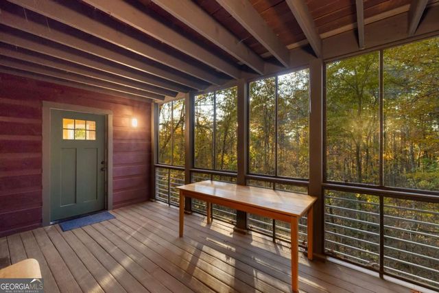 210 E Overbend Trail, Blue Ridge, GA 30513