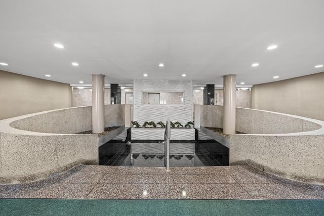 8409 155th Ave Apt 4N, New York City, NY 11414