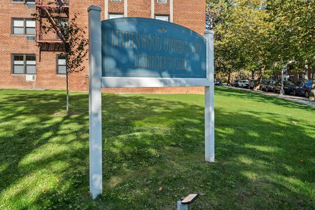 8409 155th Ave Apt 4N, New York City, NY 11414