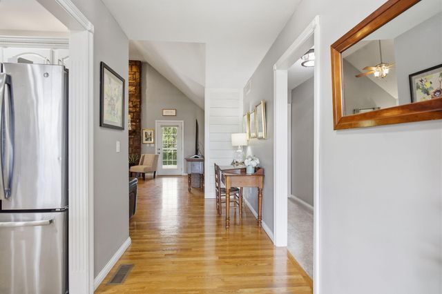 155 Clay Avenue, Lancaster, KY 40444