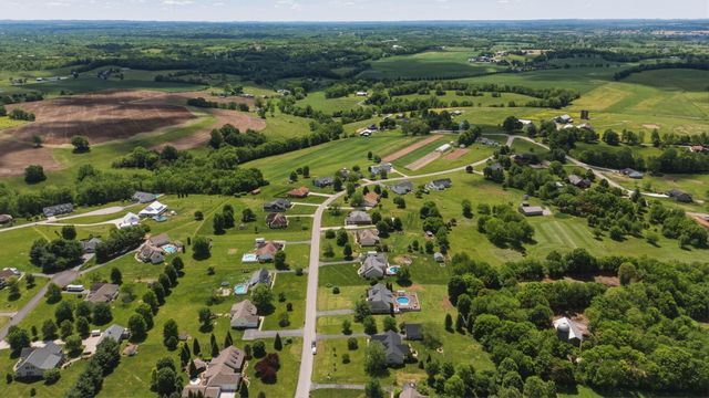 155 Clay Avenue, Lancaster, KY 40444