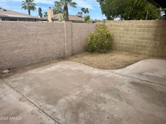 4810 W Manzanita Drive, Glendale, AZ 85302