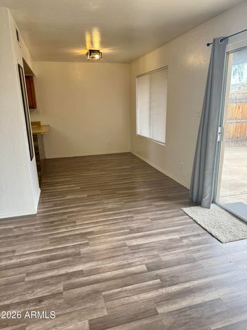 4810 W Manzanita Drive, Glendale, AZ 85302