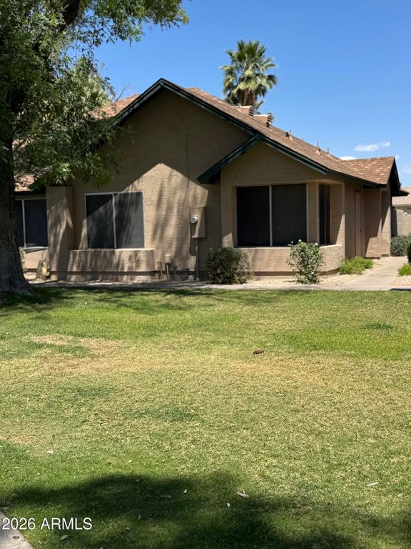 4810 W Manzanita Drive, Glendale, AZ 85302