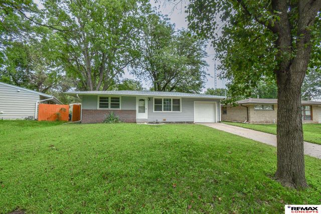 4118 Dunn Avenue, Lincoln, NE 68502