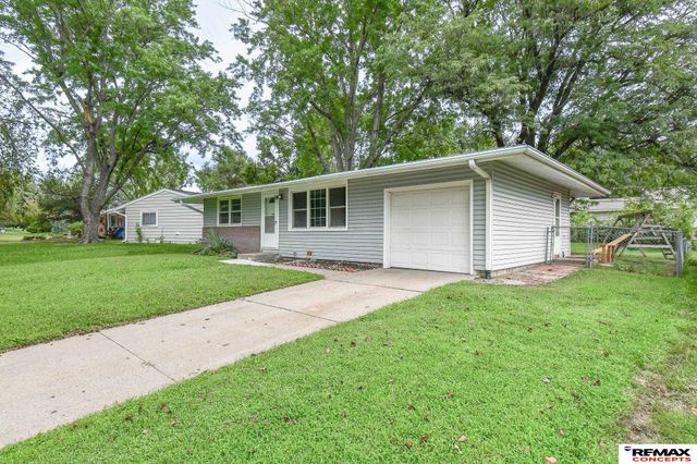 4118 Dunn Avenue, Lincoln, NE 68502