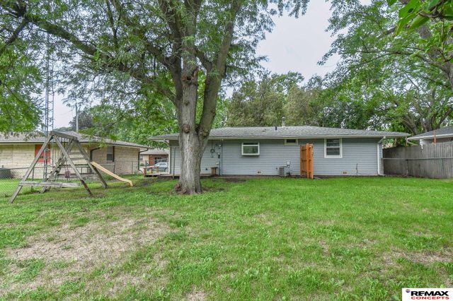 4118 Dunn Avenue, Lincoln, NE 68502