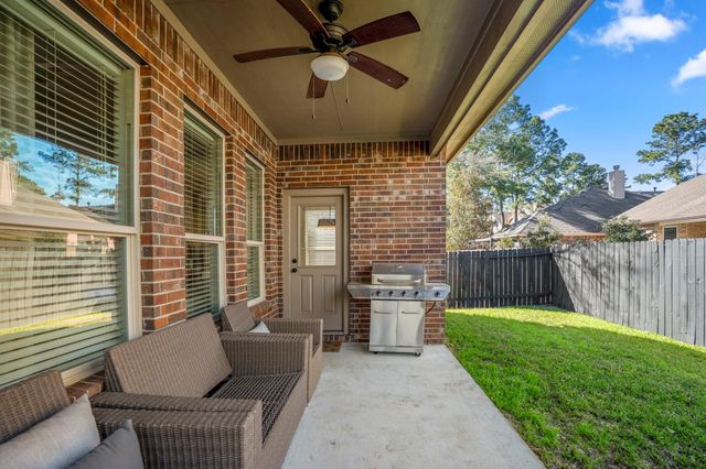 123 Clearmont Place, Montgomery, TX 77316