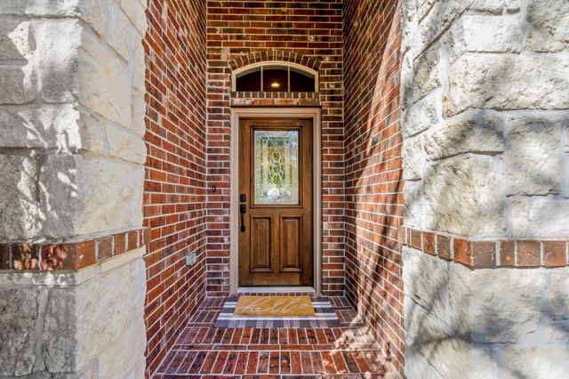 123 Clearmont Place, Montgomery, TX 77316