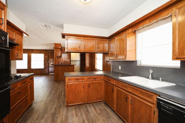 815 Park Meadow Drive, Katy, TX 77450