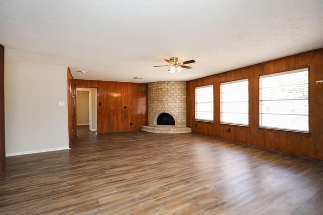 815 Park Meadow Drive, Katy, TX 77450