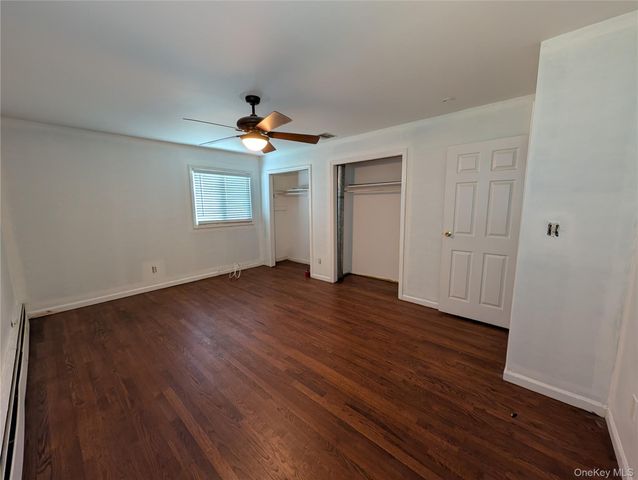 2683 S Saint Marks Avenue, Bellmore, NY 11710