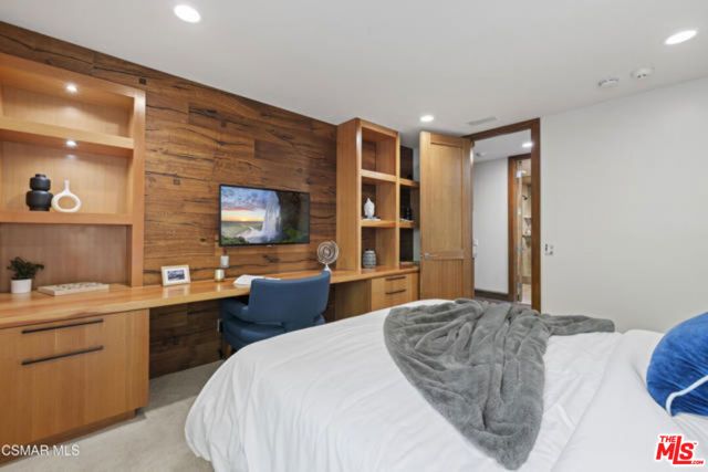 17424 Cumpston Street, Encino (los Angeles), CA 91316