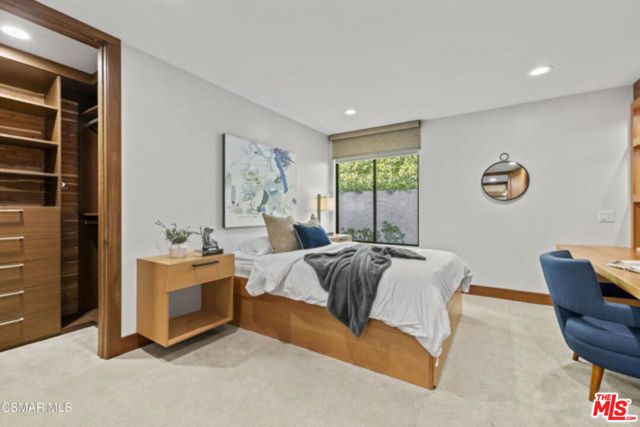 17424 Cumpston Street, Encino (los Angeles), CA 91316
