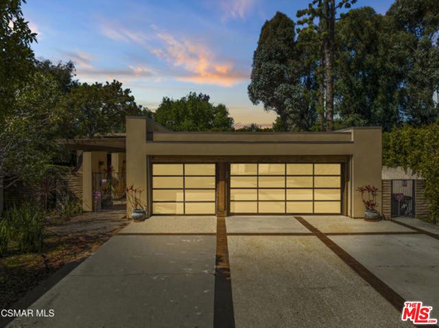 17424 Cumpston Street, Encino (los Angeles), CA 91316