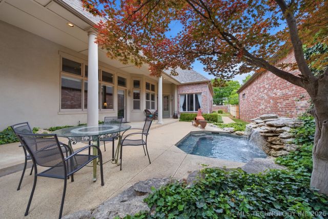 5708 W Orlando Circle, Broken Arrow, OK 74011