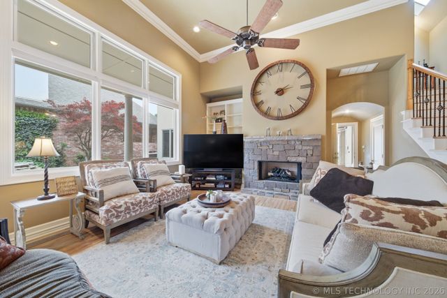 5708 W Orlando Circle, Broken Arrow, OK 74011