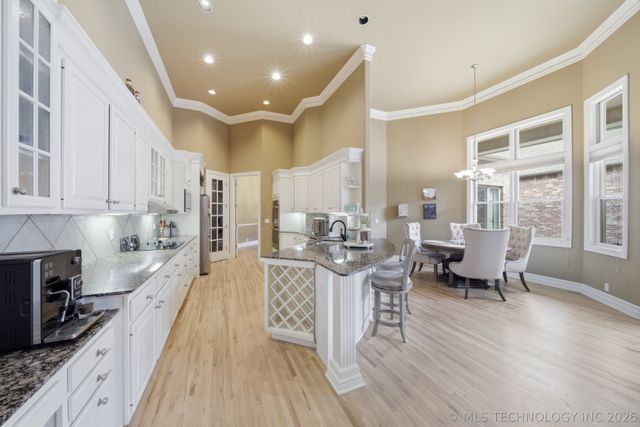 5708 W Orlando Circle, Broken Arrow, OK 74011