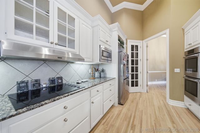 5708 W Orlando Circle, Broken Arrow, OK 74011