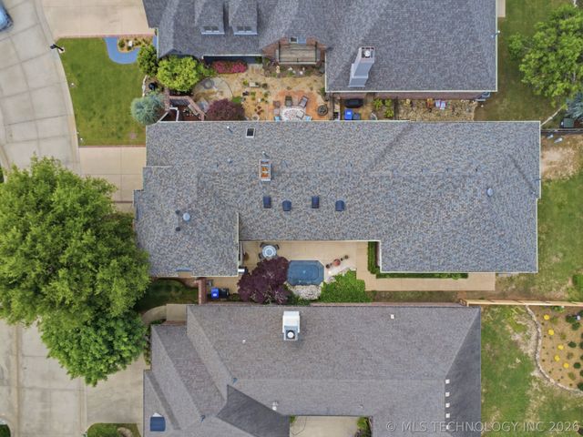 5708 W Orlando Circle, Broken Arrow, OK 74011