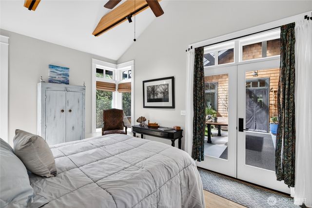 306 6th Street NW, Long Beach, WA 98631