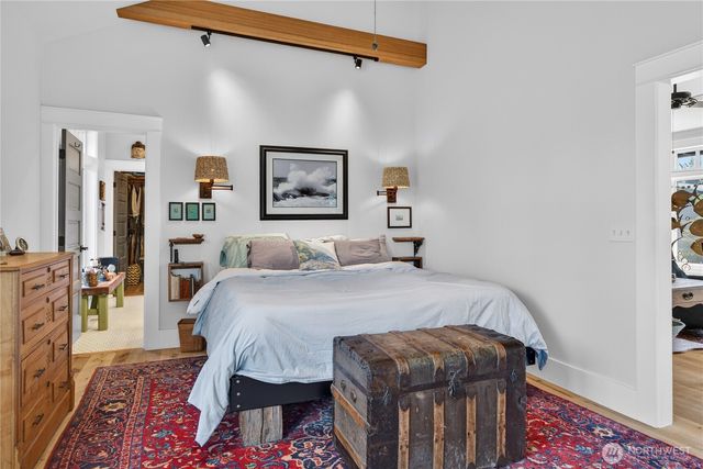 306 6th Street NW, Long Beach, WA 98631