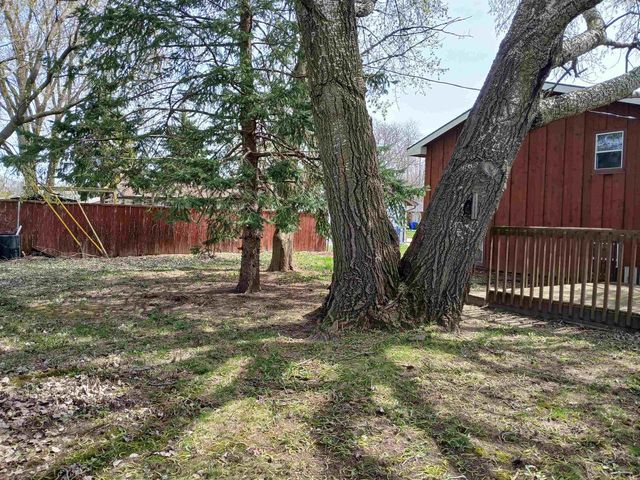 1220 E ROELAND AVENUE, Appleton, WI 54915