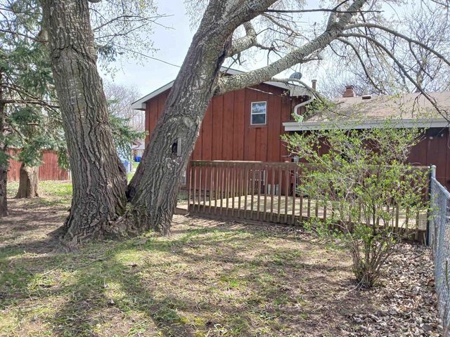 1220 E ROELAND AVENUE, Appleton, WI 54915